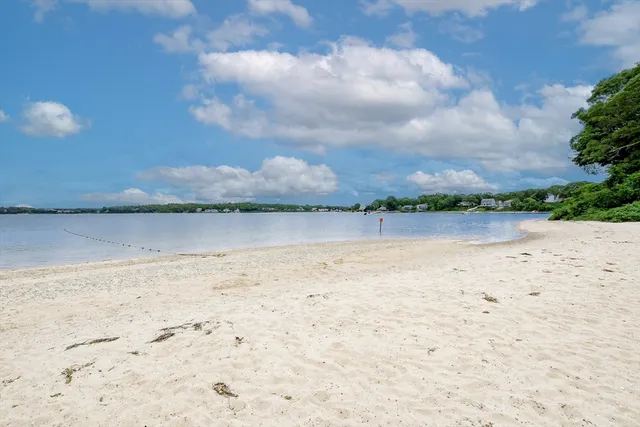 $500,000 | 7 Bungalow Lane, Wareham, MA 02532