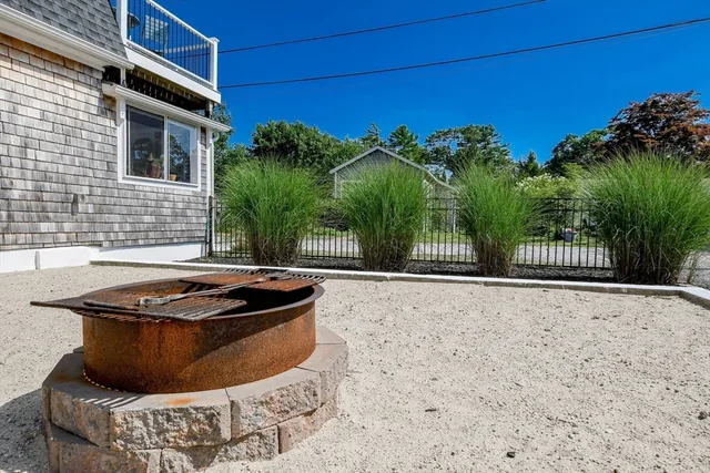 $500,000 | 7 Bungalow Lane, Wareham, MA 02532