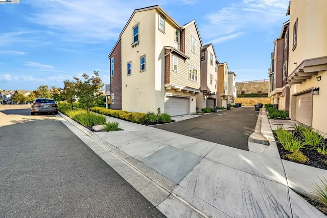 $1,399,000 | 4287 Loyalton Road, Dublin, CA 94568