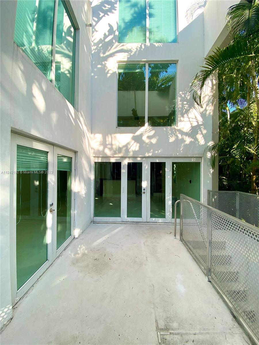 828 3rd Street, Unit 208 Miami Beach, FL 33139 - Photo 17 of 100
