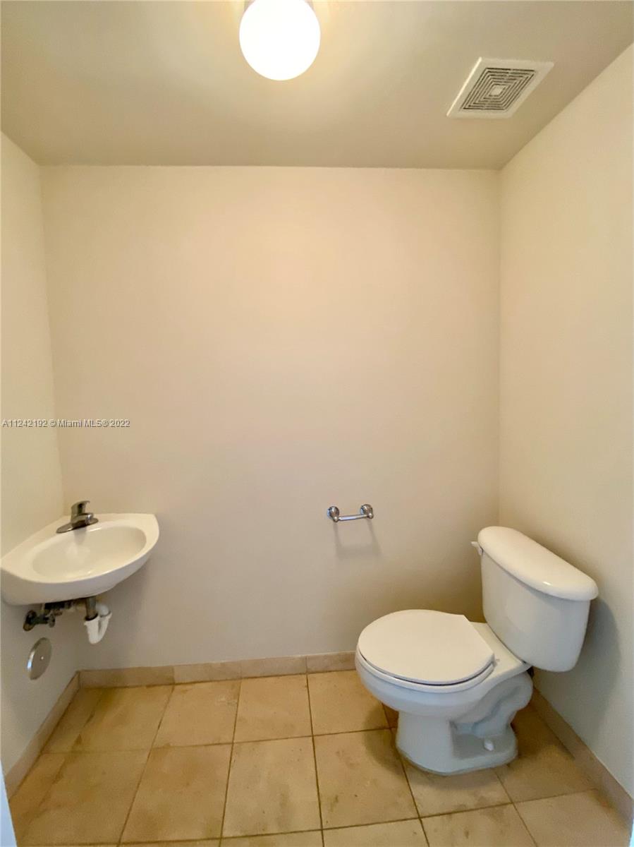 828 3rd Street, Unit 208 Miami Beach, FL 33139 - Photo 21 of 100