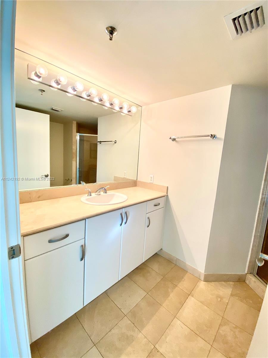 828 3rd Street, Unit 208 Miami Beach, FL 33139 - Photo 39 of 100