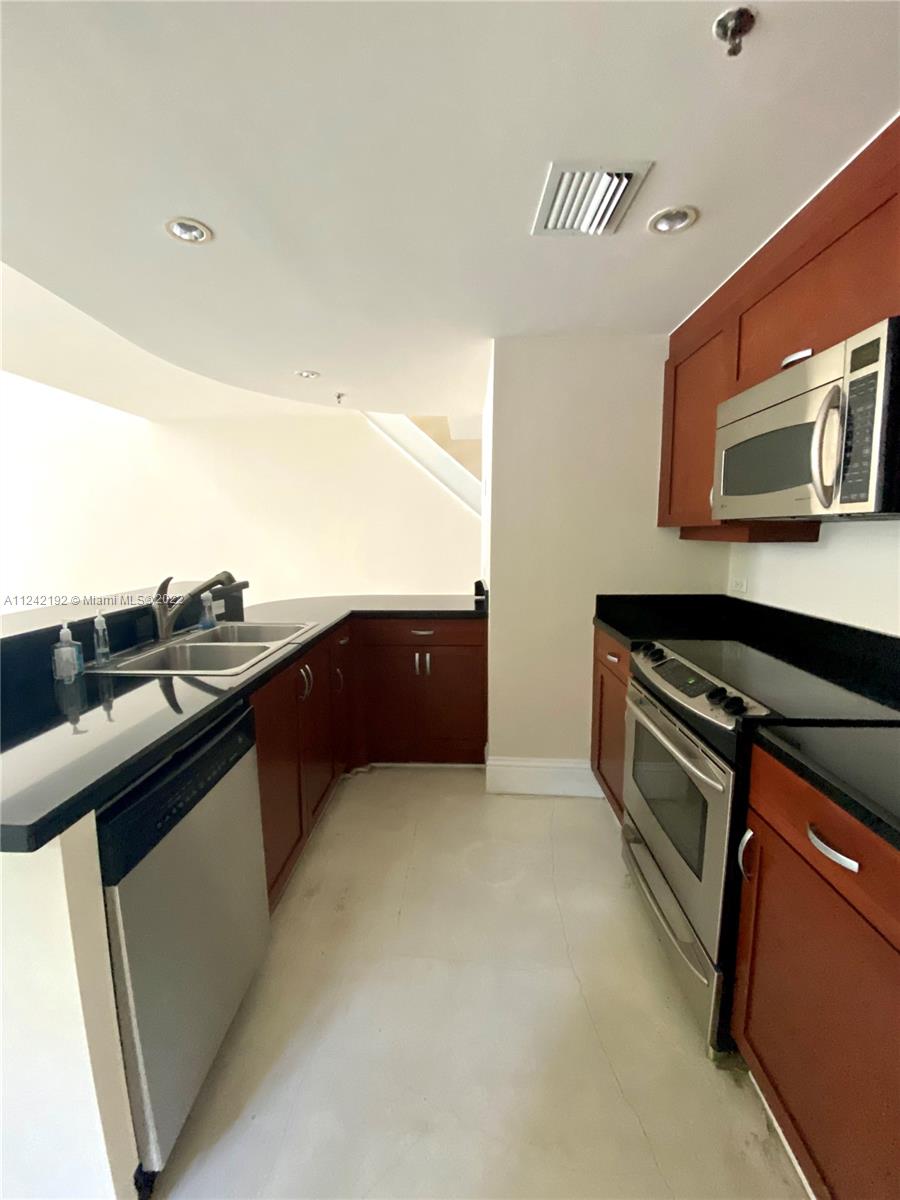 828 3rd Street, Unit 208 Miami Beach, FL 33139 - Photo 48 of 100