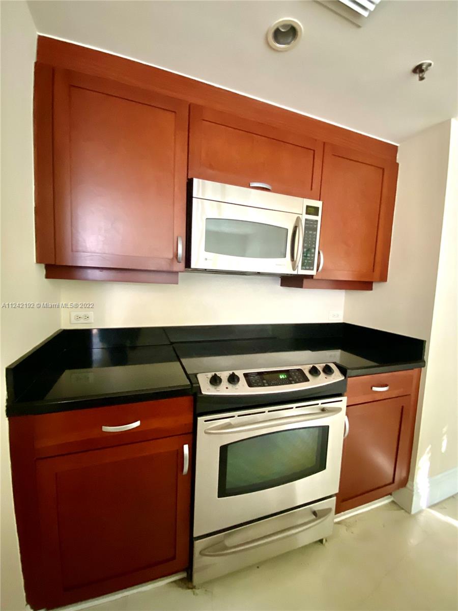 828 3rd Street, Unit 208 Miami Beach, FL 33139 - Photo 50 of 100