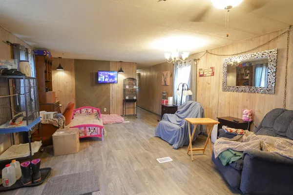 $99,000 | 8893 Sanders Road, Vestaburg, MI 48891