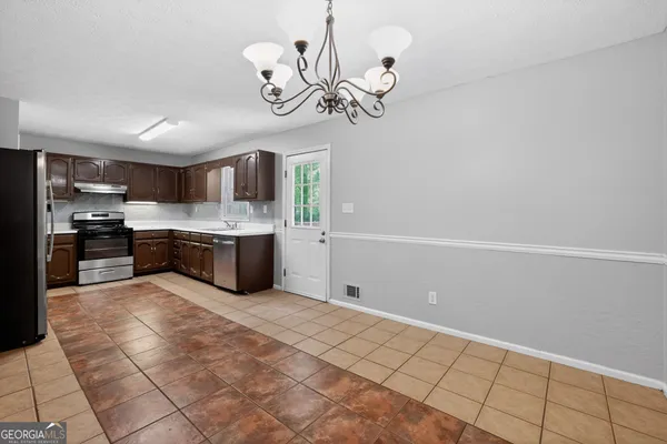 $299,900 | 146 Camp Creek Drive, Stockbridge, GA 30281