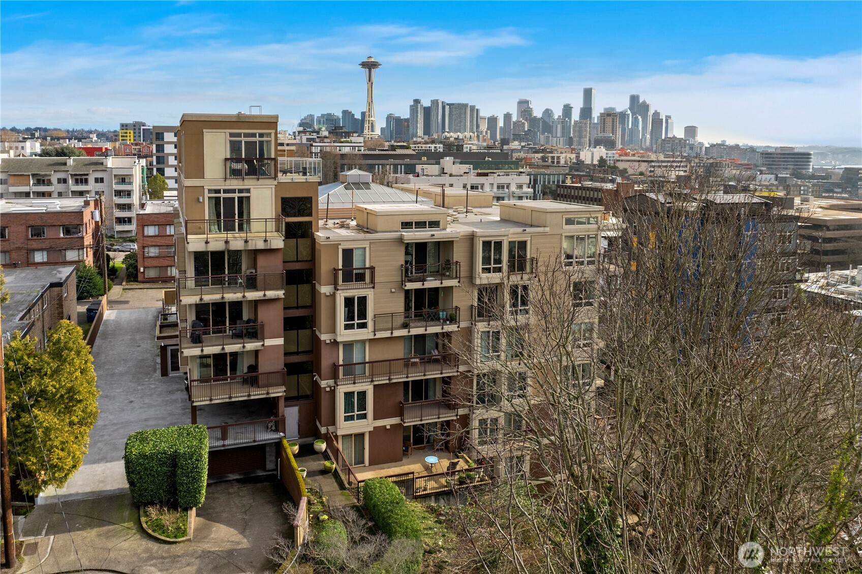 500 5th Avenue West, Unit 306 Seattle, WA 98119 - Photo 19 of 21 a picture of city view