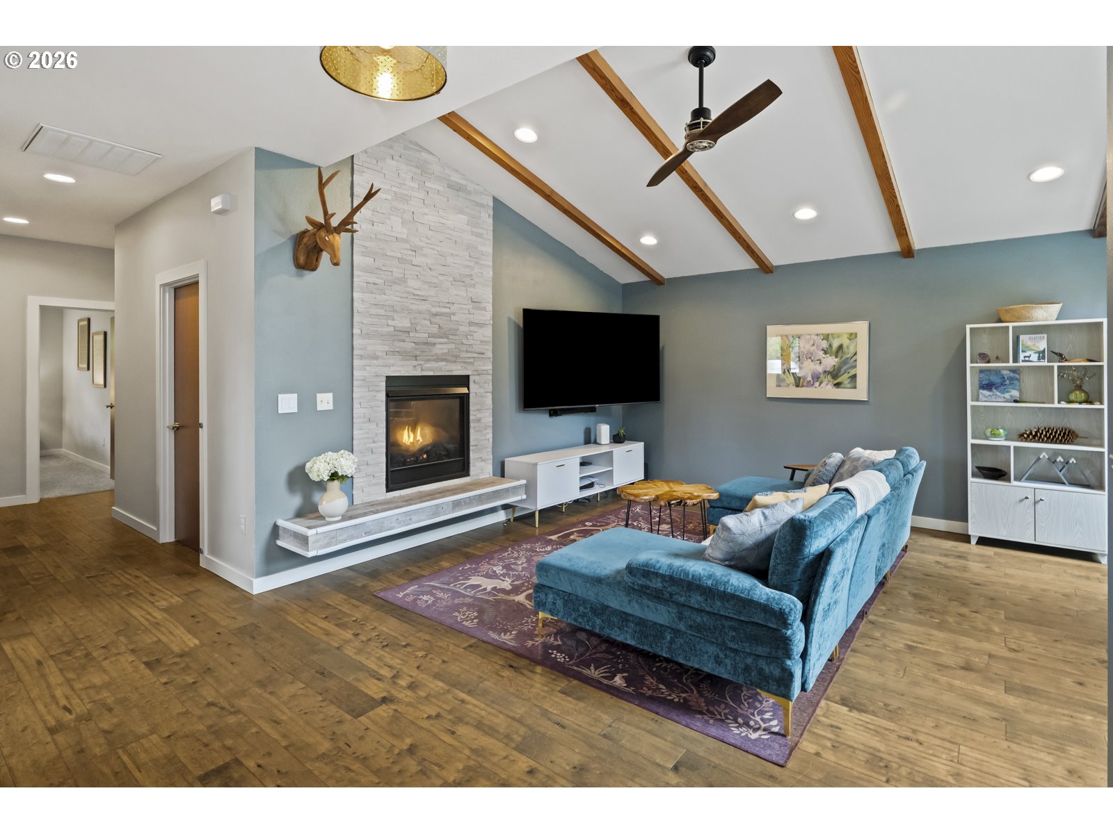 9302 Southwest 30th Avenue Portland, OR 97219 - Photo 15 of 42 Gallery Image 15