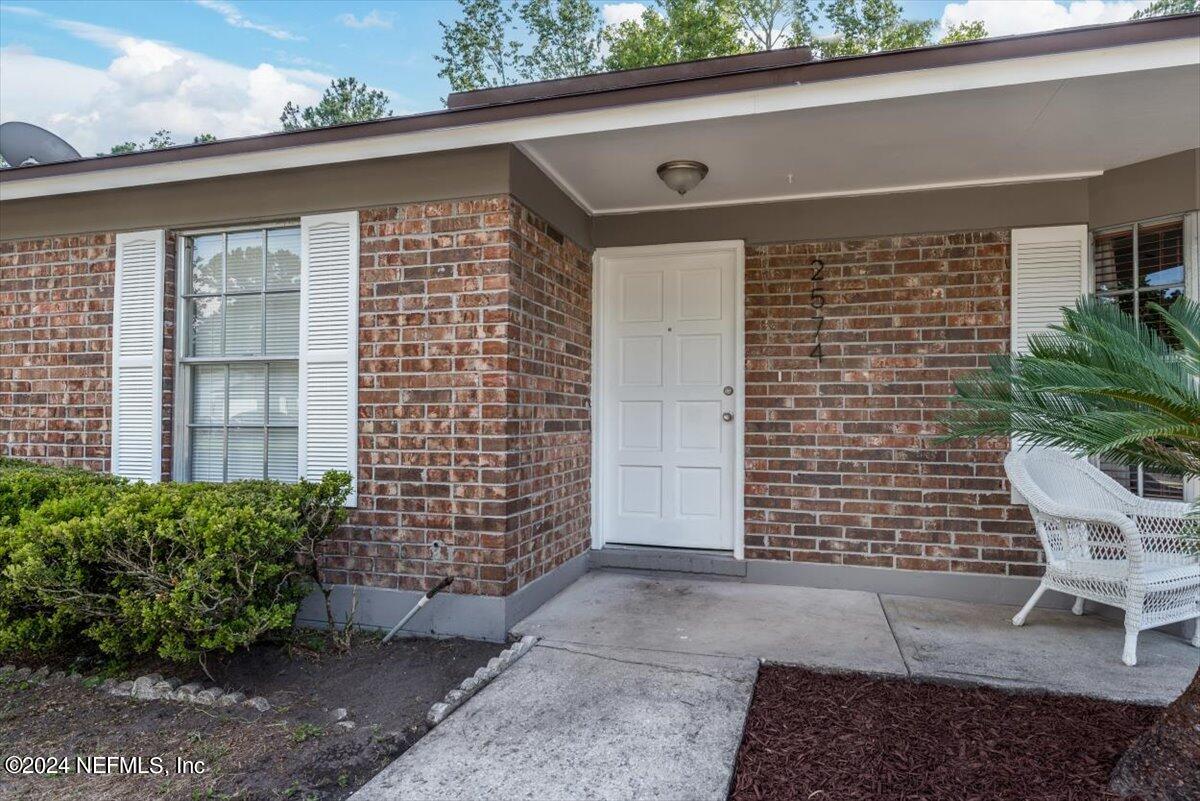 2574 Spring Lake Road West Jacksonville, FL 32210 - Photo 3 of 33 03-FULL-003