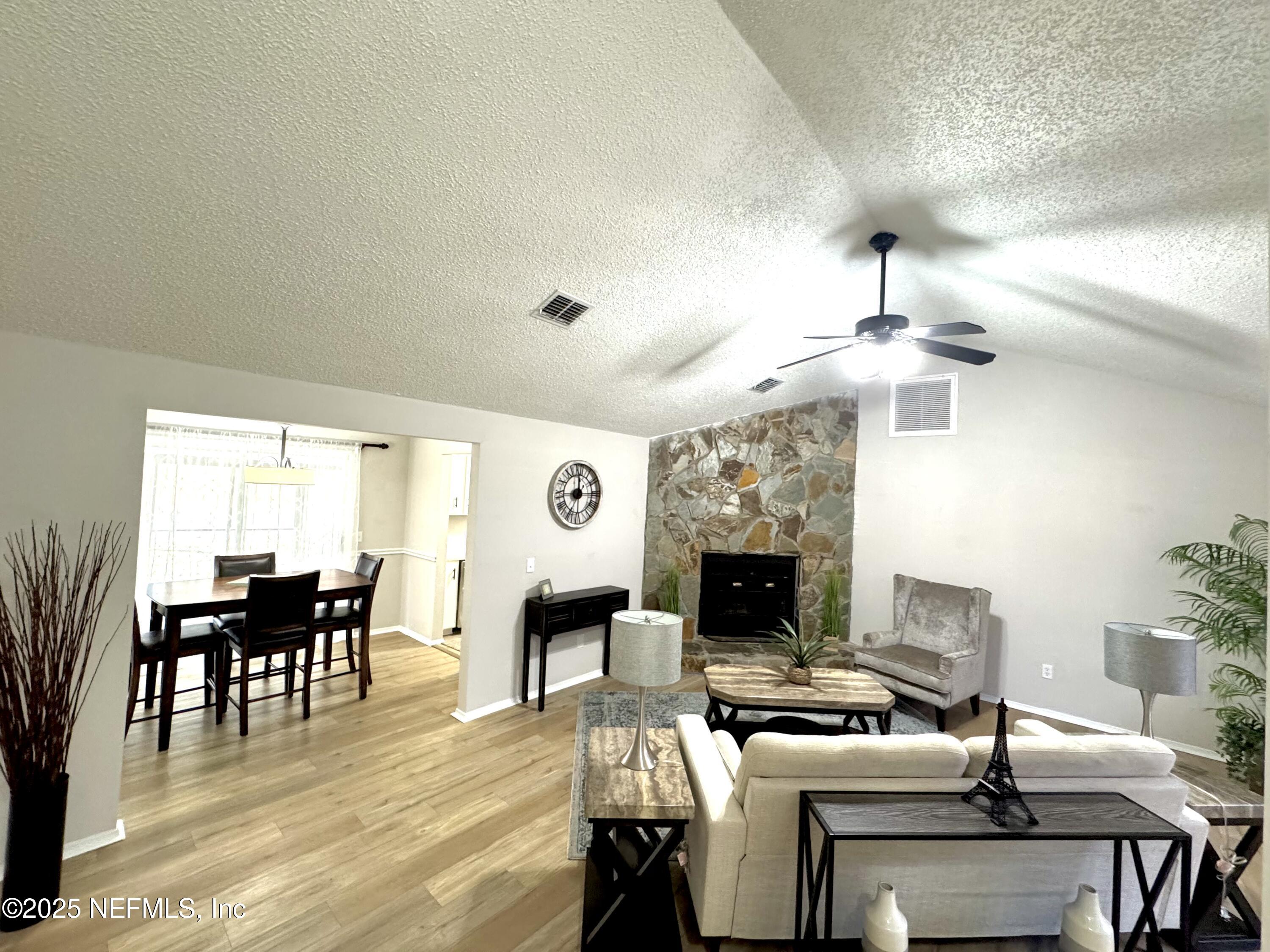 2574 Spring Lake Road West Jacksonville, FL 32210 - Photo 9 of 33 IMG_4873
