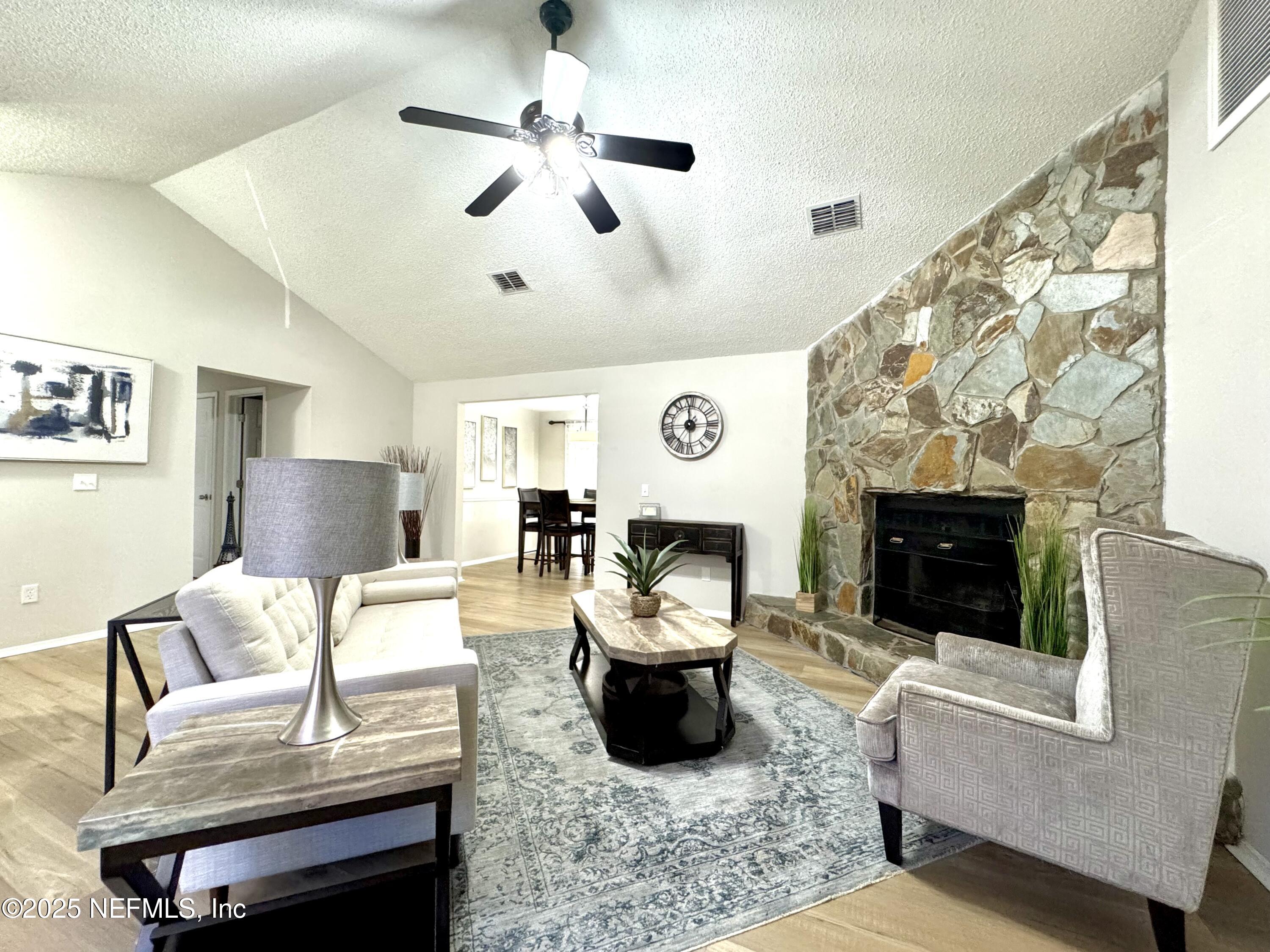 2574 Spring Lake Road West Jacksonville, FL 32210 - Photo 10 of 33 IMG_4870