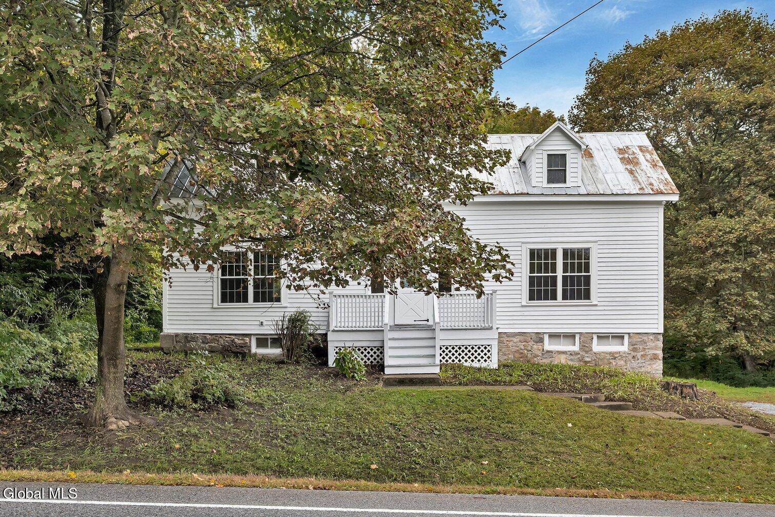 1832 Perth Road Galway, NY 12074 - Photo 4 of 33 1832 Perth Rd-4