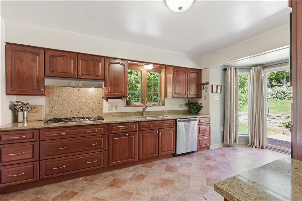 200 Navajo Road Pittsburgh, PA 15241 - Photo 14 of 45 Gallery Image 14