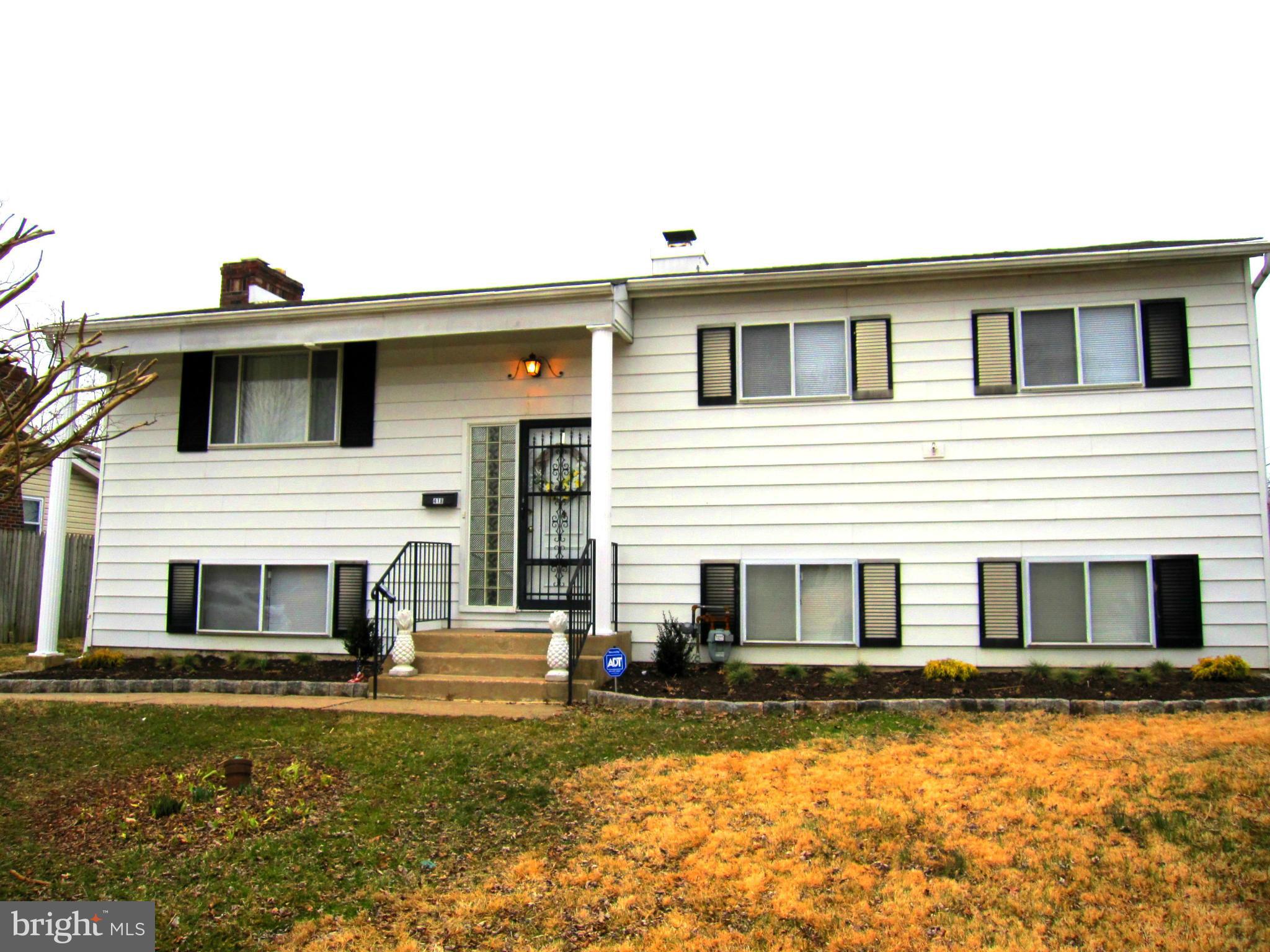 418 Nollmeyer Road Baltimore, MD 21220 - Photo 2 of 30 Exterior (Front)