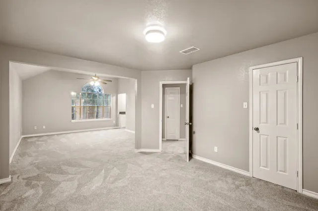 $395,000 | 1352 Deer Ridge Drive, League City, TX 77573