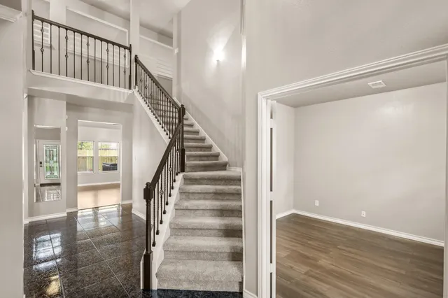 $395,000 | 1352 Deer Ridge Drive, League City, TX 77573