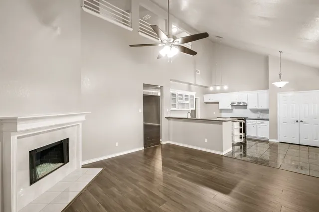 $395,000 | 1352 Deer Ridge Drive, League City, TX 77573