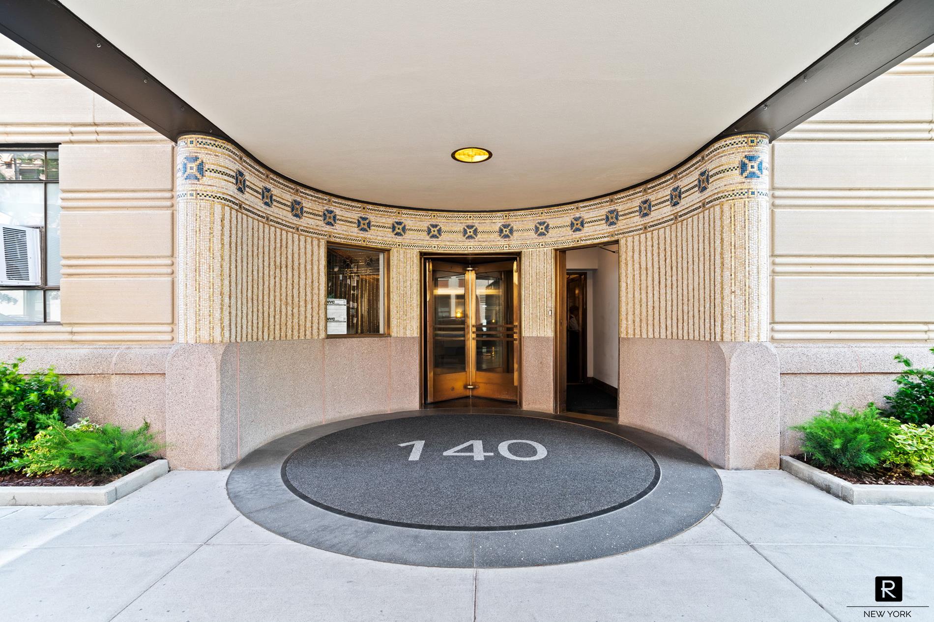 140 Riverside Drive, Unit 6M Manhattan, NY 10024 - Photo 10 of 16