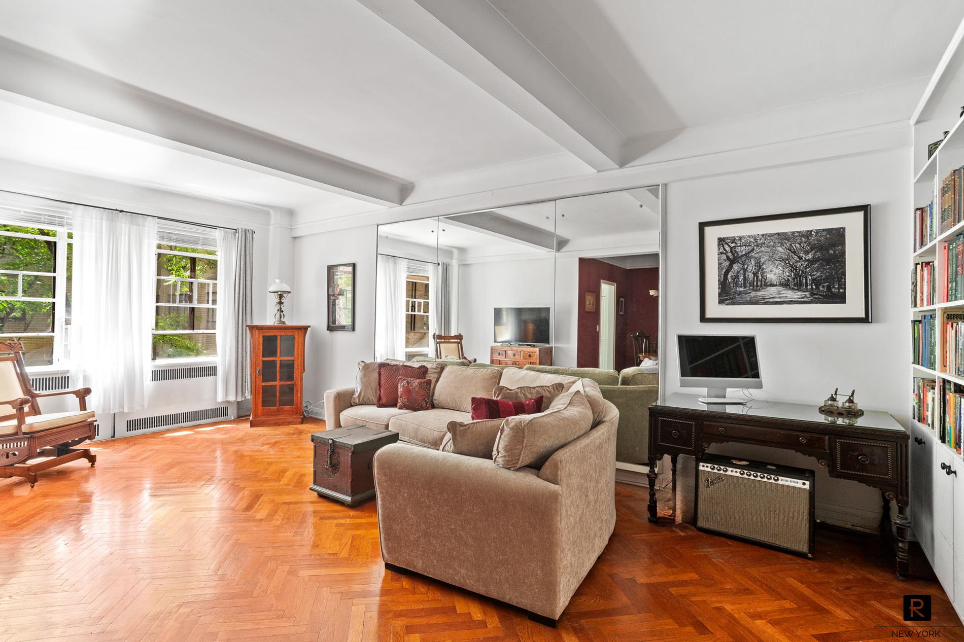 140 Riverside Drive, Unit 6M Manhattan, NY 10024 - Photo 2 of 16