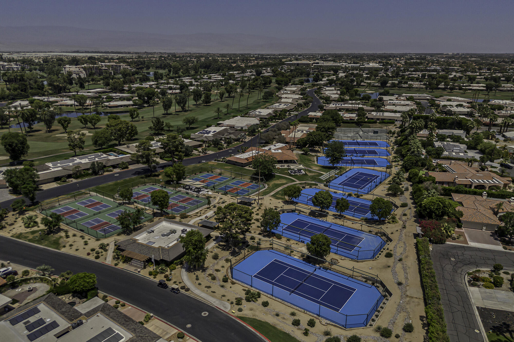 4 Stephens Court Rancho Mirage, CA 92270 - Photo 48 of 50 an aerial view of multiple house