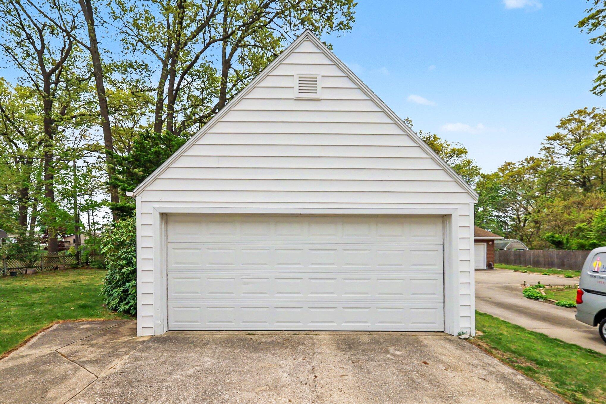 713 East Spring Street Whitehall, MI 49461 - Photo 23 of 25 021_file_9500