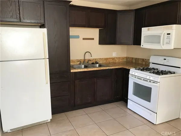 $2,850 | 206 South Guadalupe Avenue, Unit C, Redondo Beach, CA 90277
