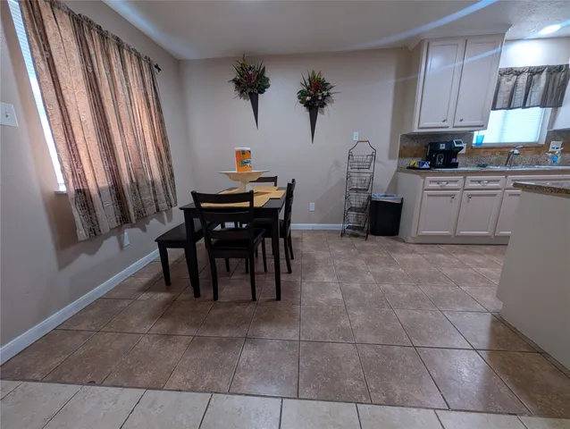 $1,725 | 3435 Creek Grove Drive, Houston, TX 77066