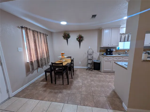 $1,725 | 3435 Creek Grove Drive, Houston, TX 77066