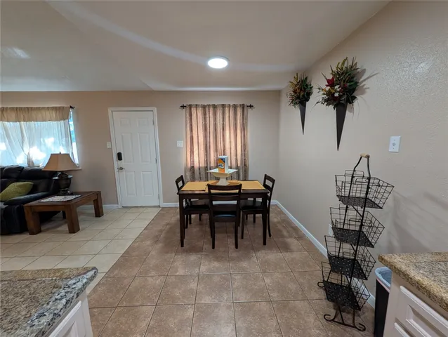 $1,725 | 3435 Creek Grove Drive, Houston, TX 77066