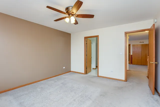 $264,900 | 2459 Mayfield Drive, Montgomery, IL 60538