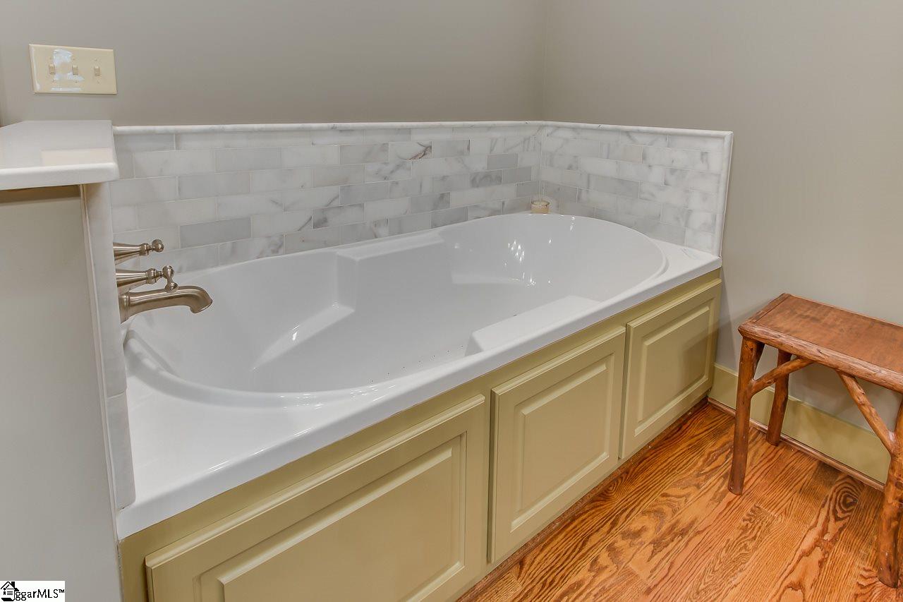 100 Sequoyah Road Fair Play, SC 29643 - Photo 22 of 36 Gallery Image 22