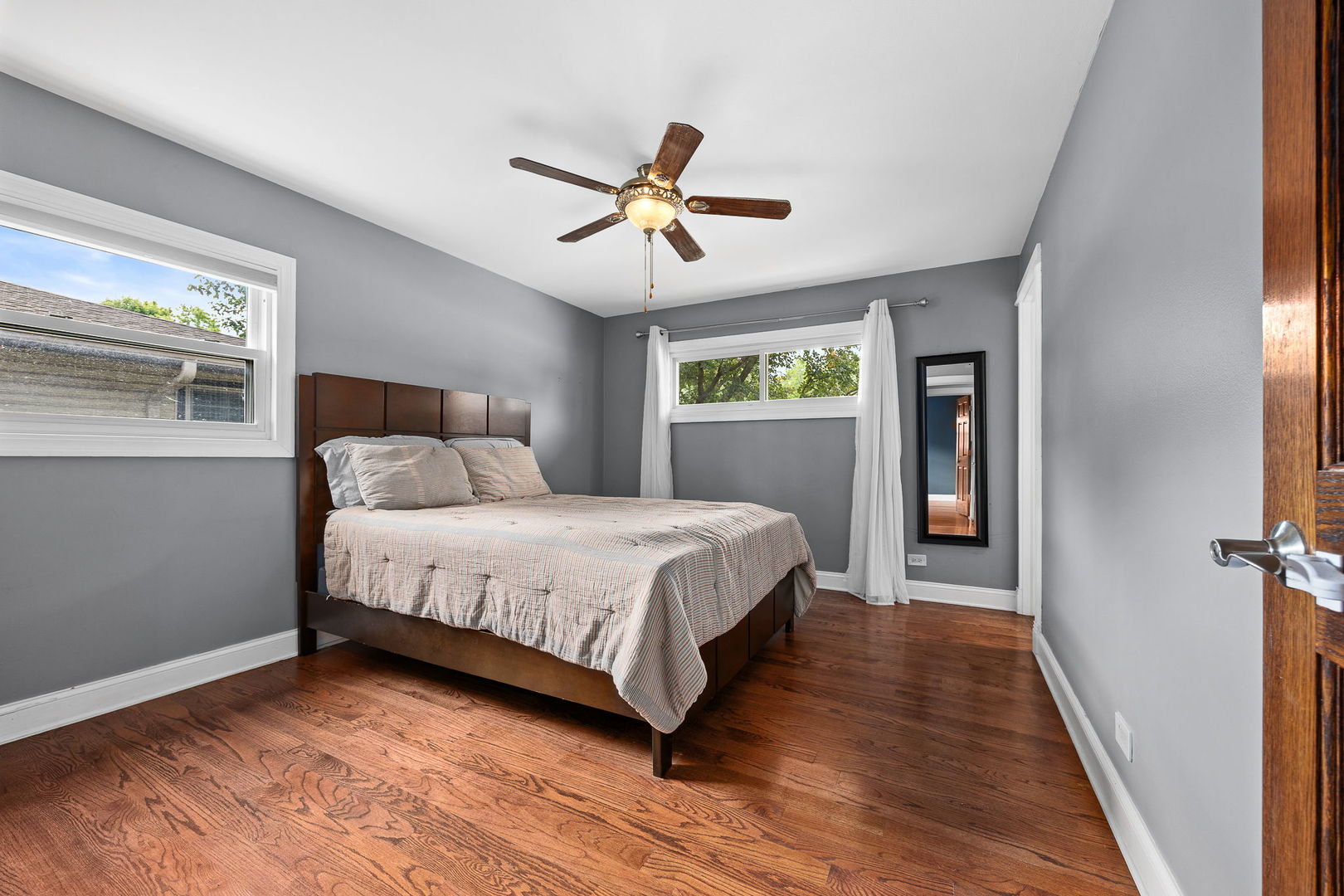 508 Landmeier Road Elk Grove Village, IL 60007 - Photo 15 of 30 Gallery Image 15