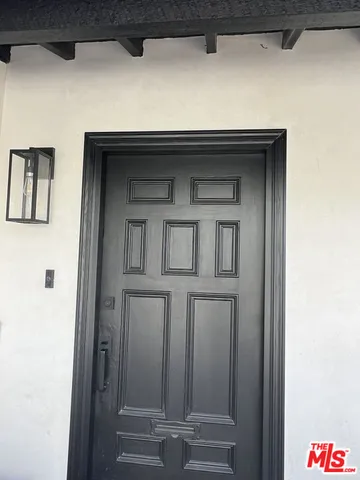 $2,349,900 | 1606 South Orange Grove Avenue, Los Angeles, CA 90019