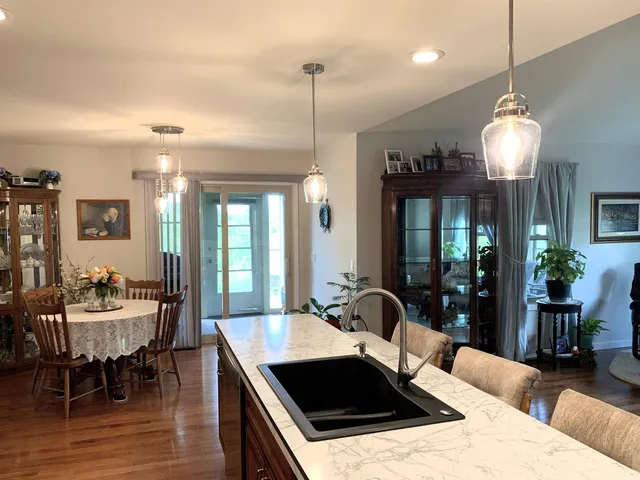 $649,000 | 512-514 South Main Street, Fall River, WI 53932