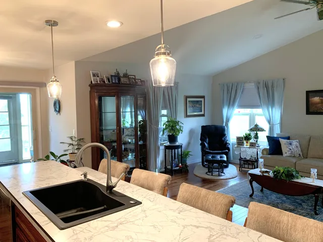 $649,000 | 512-514 South Main Street, Fall River, WI 53932