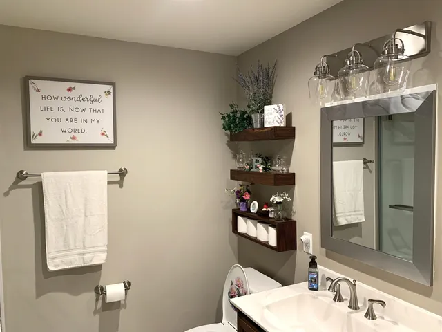 $649,000 | 512-514 South Main Street, Fall River, WI 53932