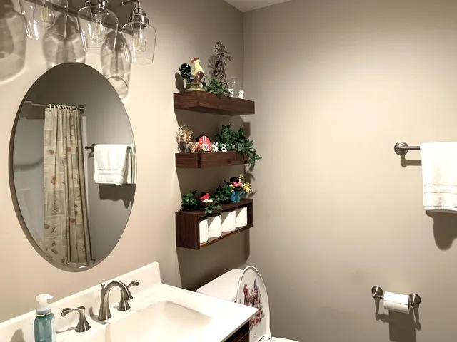 $649,000 | 512-514 South Main Street, Fall River, WI 53932