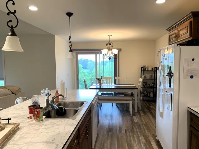 $649,000 | 512-514 South Main Street, Fall River, WI 53932