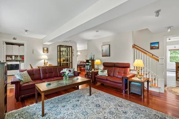 $487,000 | 5 Hillside Place, Unit 2, Boothbay, ME 04537