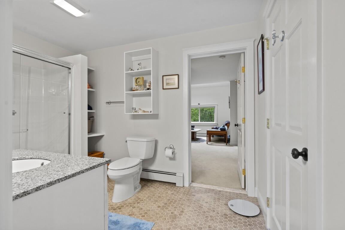 5 Hillside Place, Unit 2 Boothbay, ME 04537 - Photo 35 of 44 34