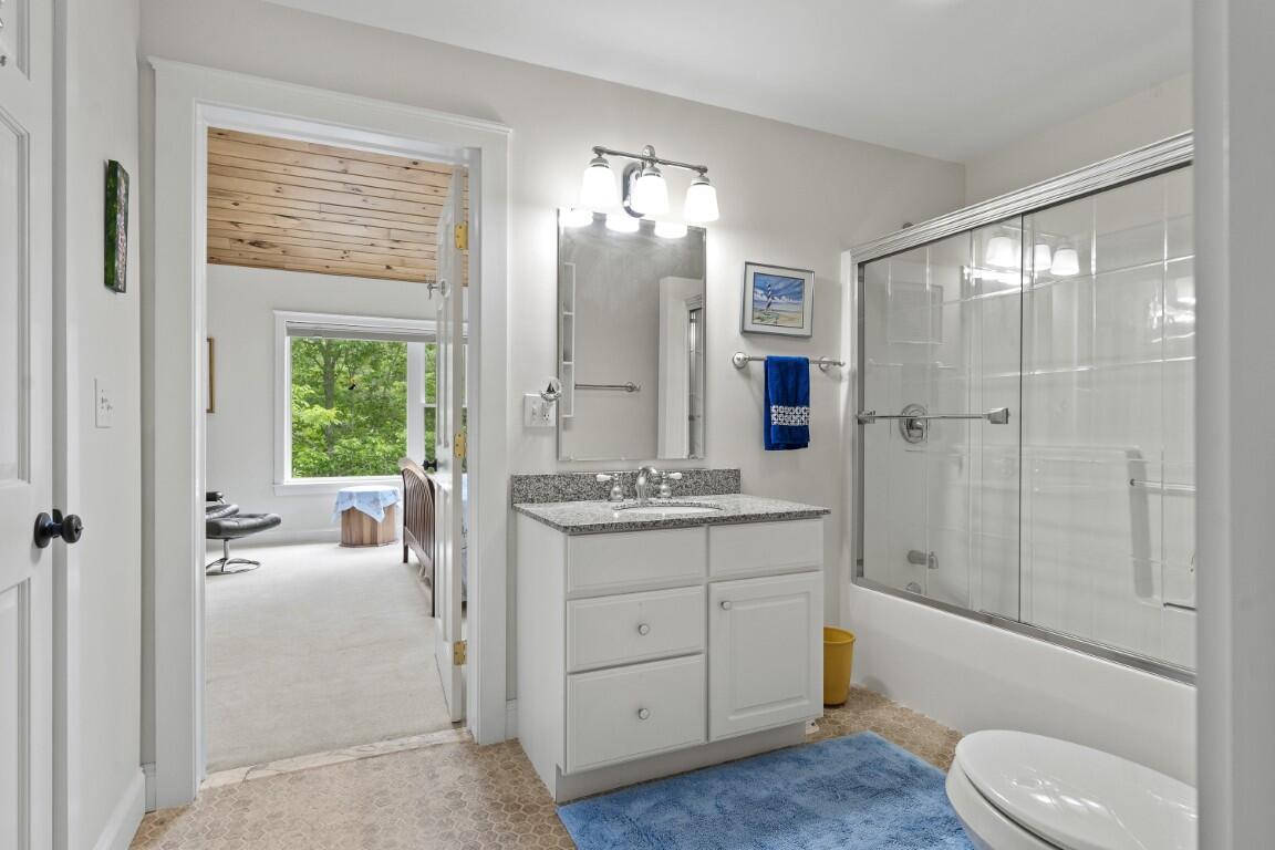 5 Hillside Place, Unit 2 Boothbay, ME 04537 - Photo 36 of 44 35