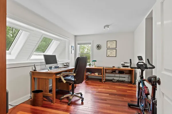 $487,000 | 5 Hillside Place, Unit 2, Boothbay, ME 04537