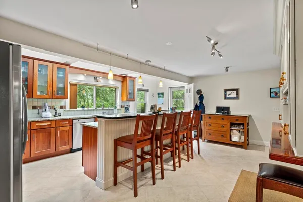 $487,000 | 5 Hillside Place, Unit 2, Boothbay, ME 04537