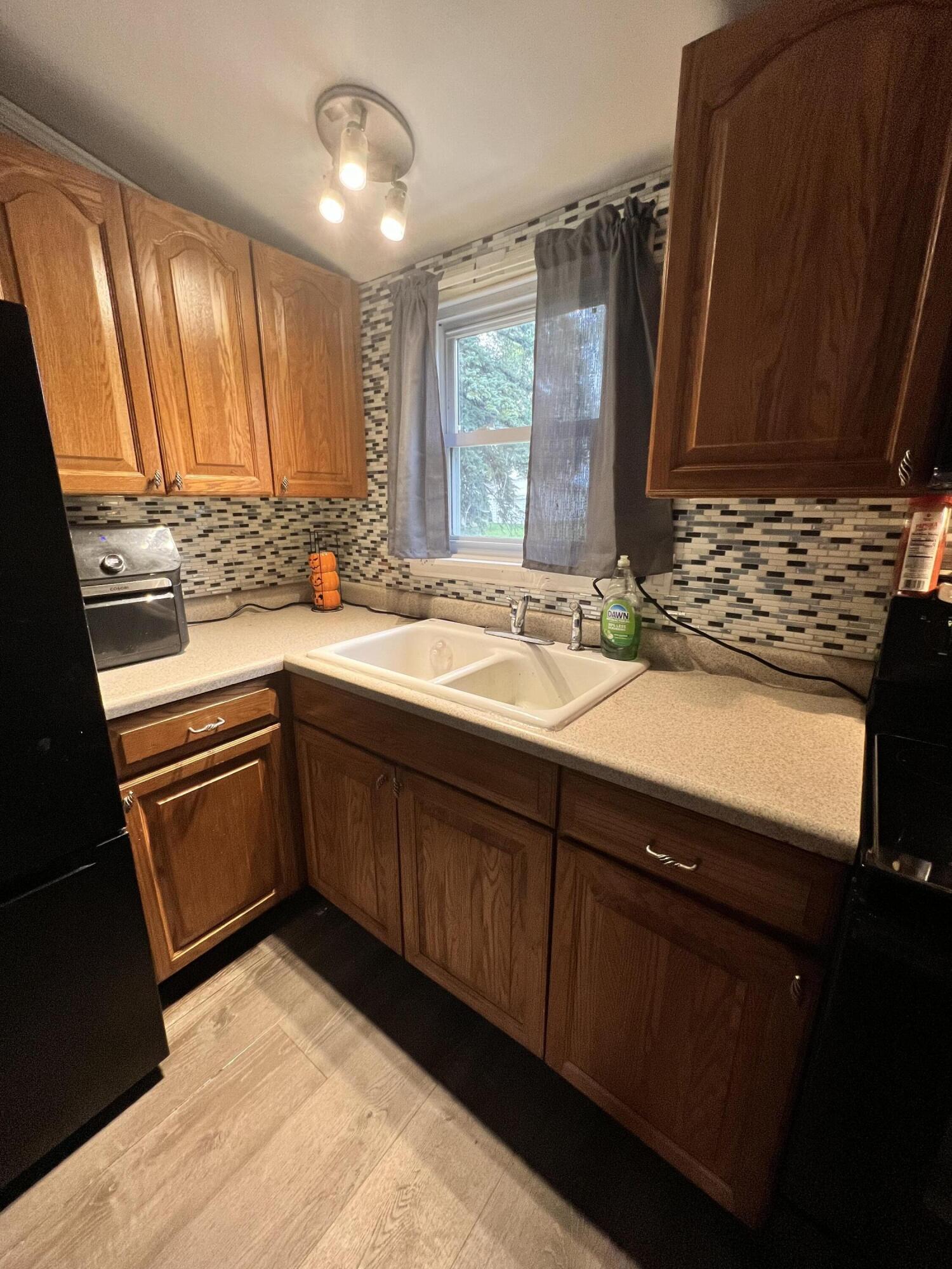 32210 Long Street Colon, MI 49040 - Photo 7 of 18 IMG_7374
