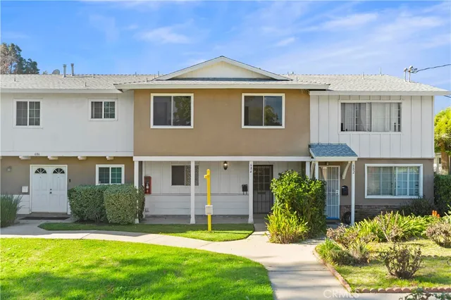 $480,000 | 684 East Lee Place, Azusa, CA 91702
