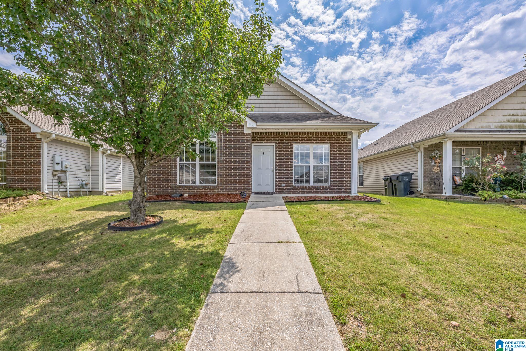2234 Village Lane Calera, AL 35040 - Photo 2 of 33