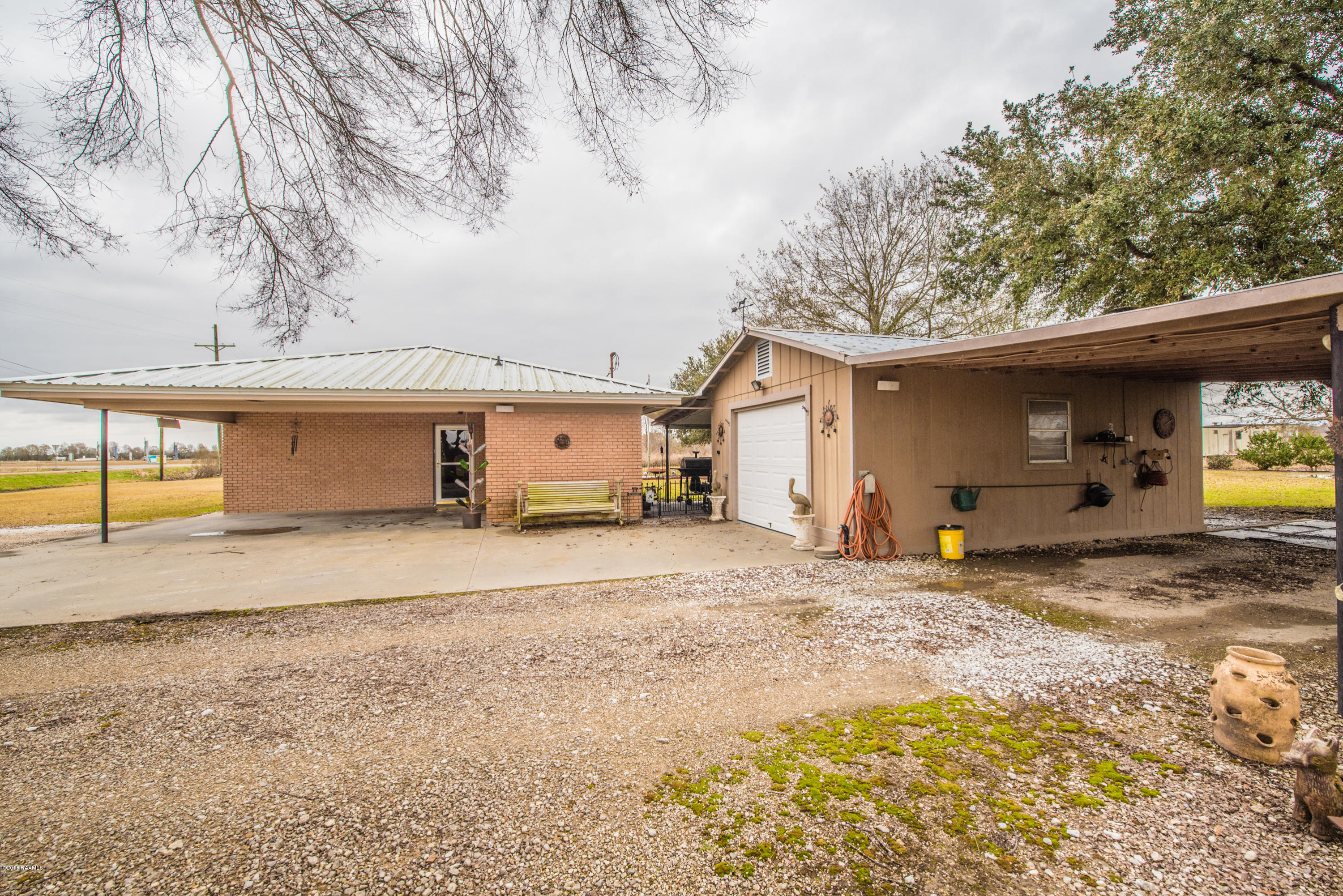 1688 Roberts Cove Road Crowley, LA 70526 - Photo 4 of 20