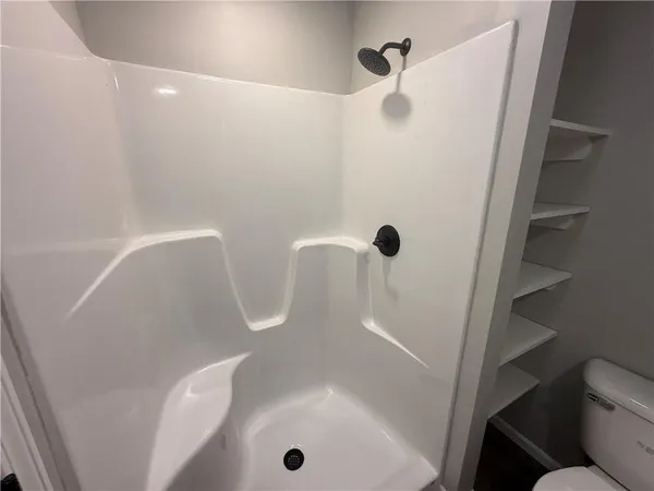 $135,999 | 821 North Street, Iola, KS 66749