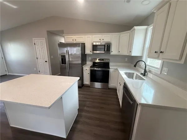 $135,999 | 821 North Street, Iola, KS 66749