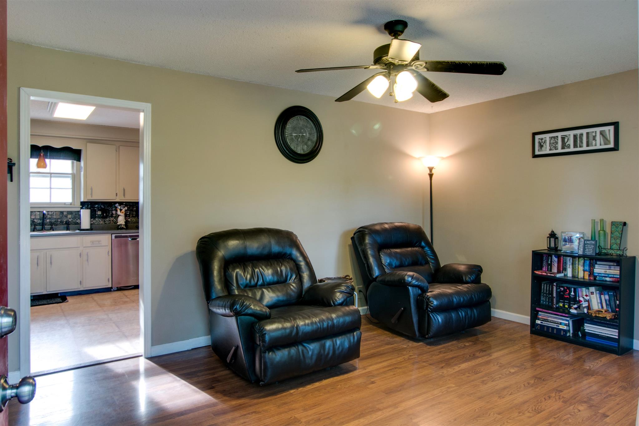 306 Edmondson Ferry Road Clarksville, TN 37040 - Photo 5 of 21 Gallery Image 5